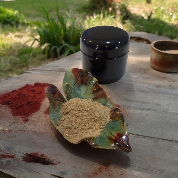 Amazing Mud Mask Natural Bentonite Clay Beet Root Luxury Age Defying Mask - Picture 7 of 9